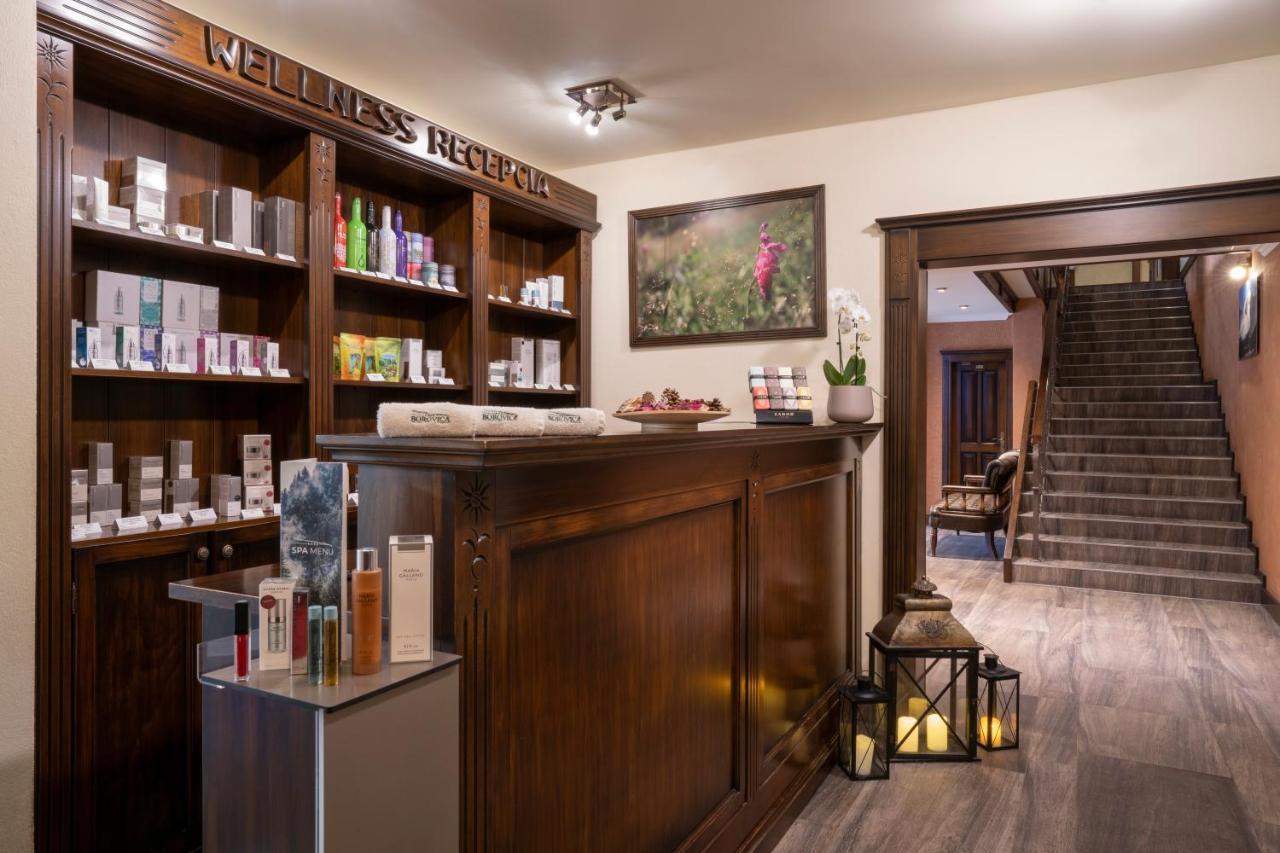 Aplend Wellness Hotel Borovica Štrbské Pleso Buitenkant foto