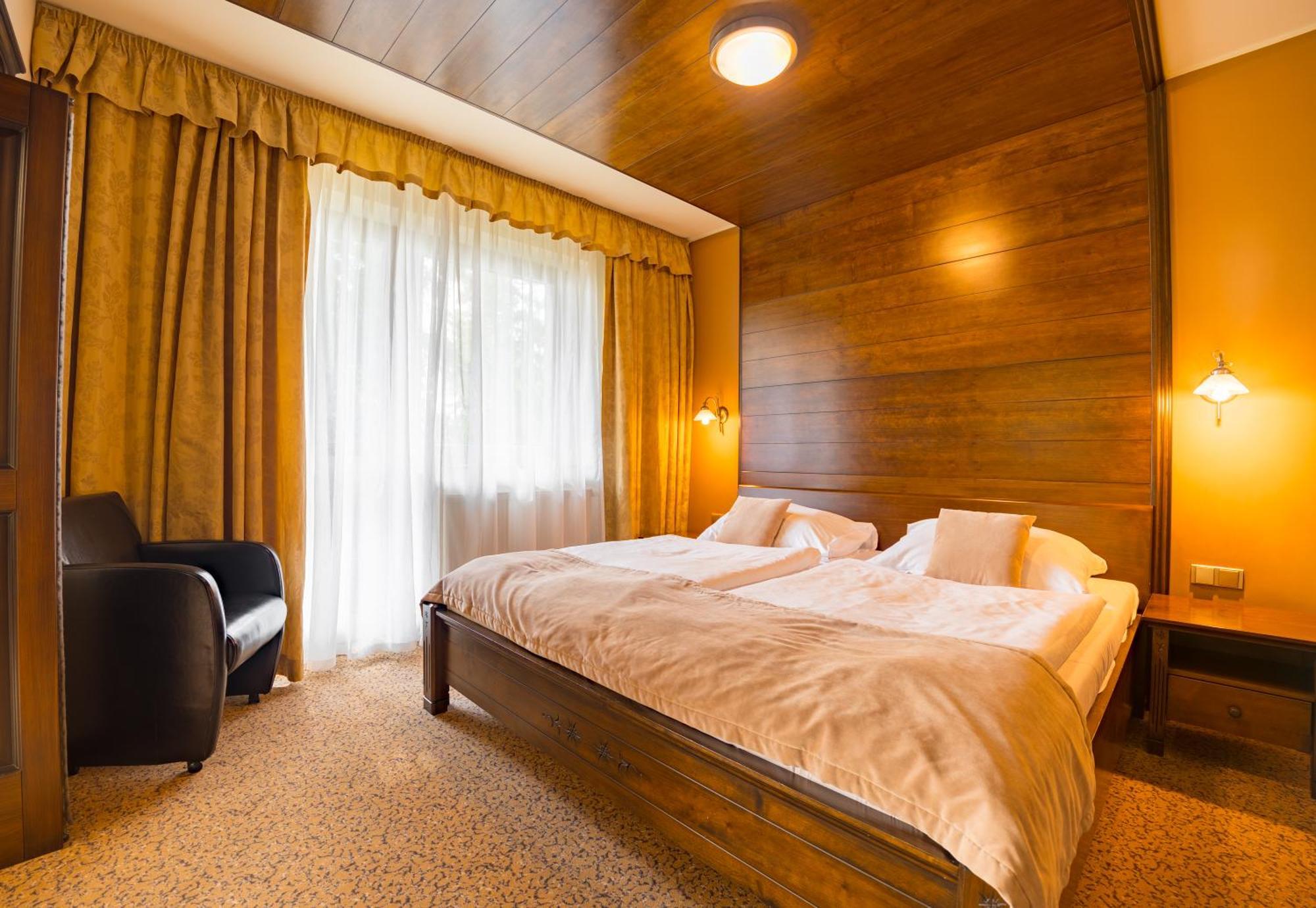 Aplend Wellness Hotel Borovica Štrbské Pleso Buitenkant foto