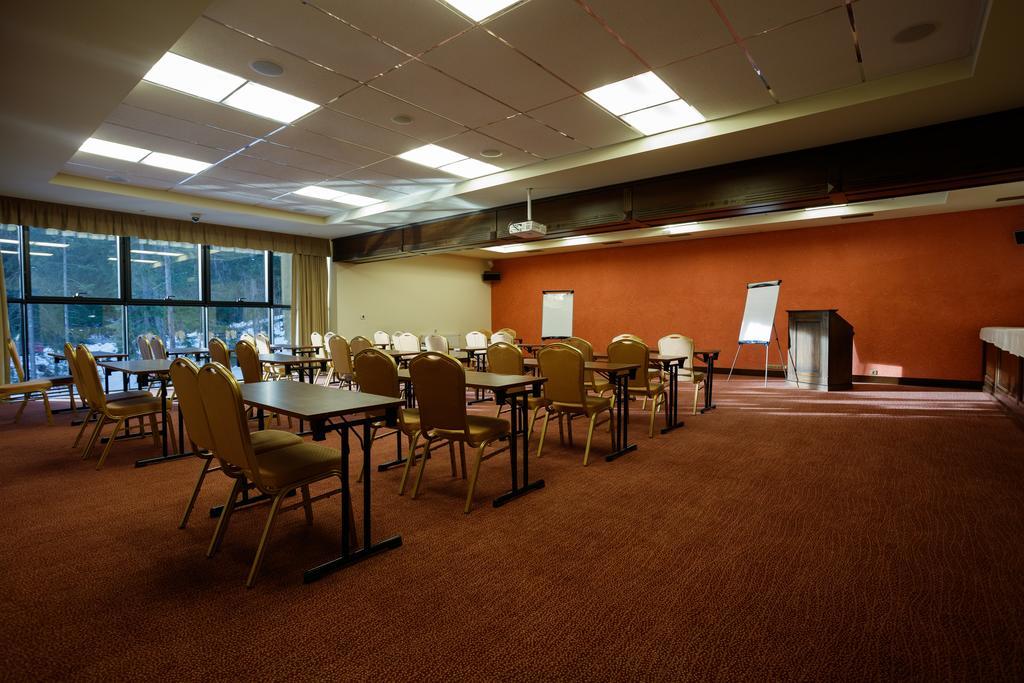 Aplend Wellness Hotel Borovica Štrbské Pleso Buitenkant foto