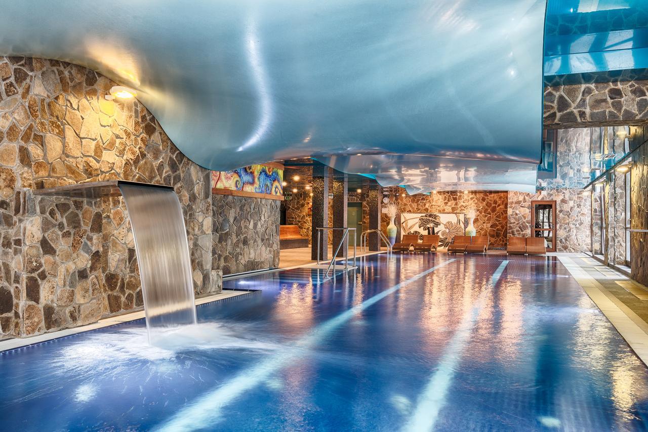 Aplend Wellness Hotel Borovica Štrbské Pleso Buitenkant foto